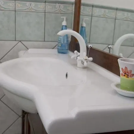 فندق مبيت وإفطار Giuseppe Verdi 4*